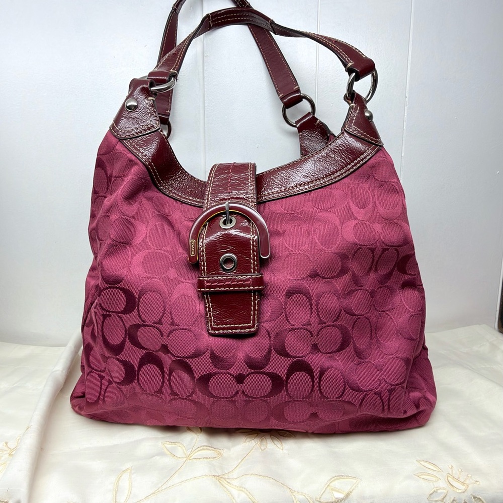 Coach Lynn SoHo Signature Shoulder Bag